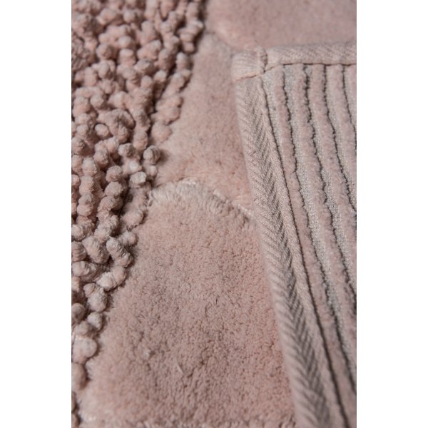 Baderomsteppe i stein - Rosa Baderomsteppe i stein - Rosa
