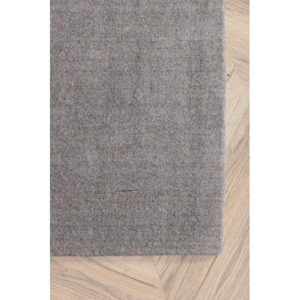 Bella ullteppe - Lysegr