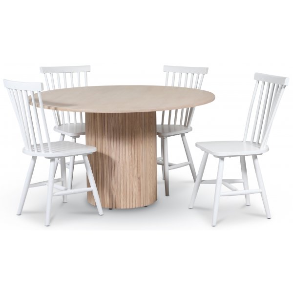 Pose spisegruppe: Bord 130 cm inkludert 4 stk hvite pinnestoler - Whitewash