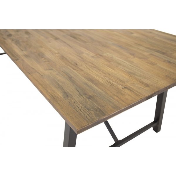 Spisebord Bohuslän 250 cm - Svart / Mørk Teak Spisebord Bohuslän 250 cm - Svart / Mørk Teak