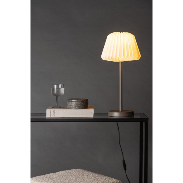 Tanddalen bordlampe - Semsket skinn/Hvit