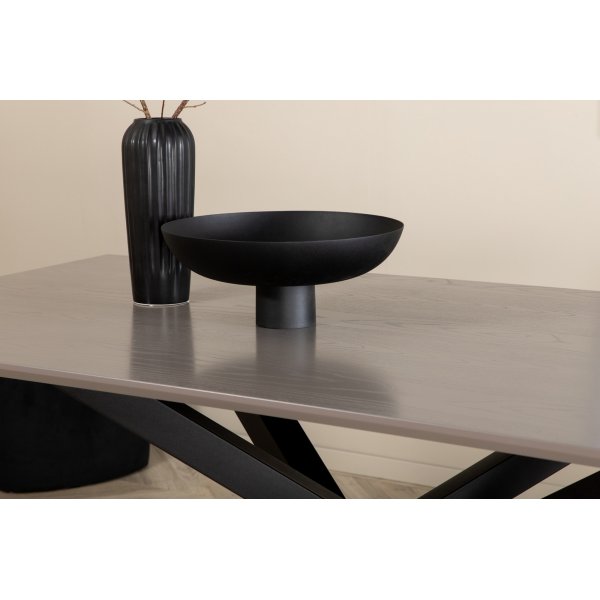 Höganäs spisebord, 180 cm - Grå Höganäs spisebord, 180 cm - Grå