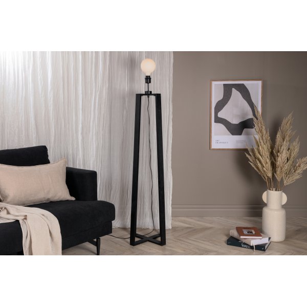 Vinga gulvlampe - Svart Vinga gulvlampe - Svart