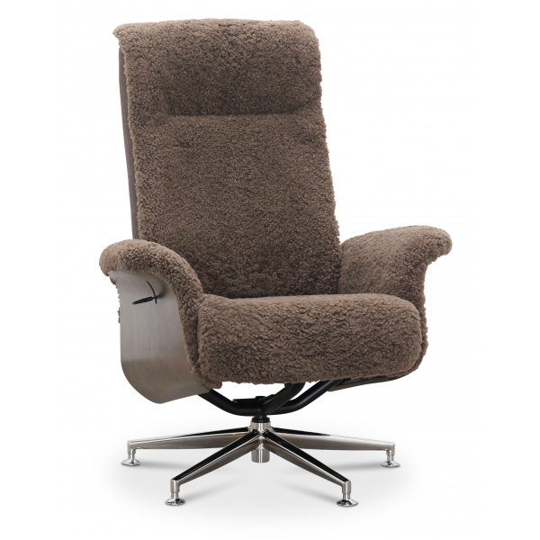 Lenestol med fotskammel i ekte saueskinn eik/brun - Ulla