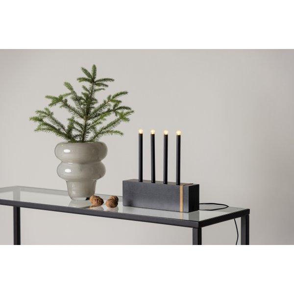 Fjällberget lysestake - Sort/Gull Fjällberget lysestake - Sort/Gull