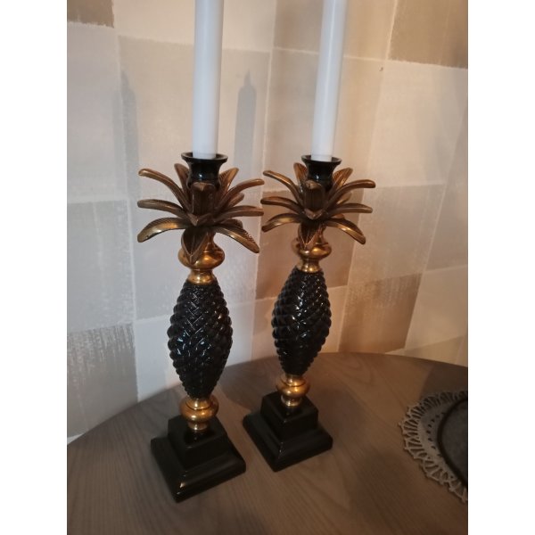 Lysestake annanas - Old silver / Svart Lysestake annanas - Old silver / Svart