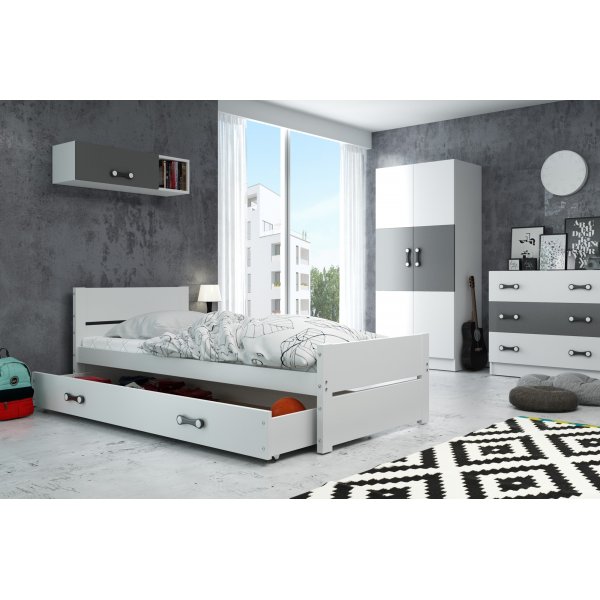 Bartek juniorseng med oppbevaringskasse 90 x 200 cm - Valgfri farge Bartek juniorseng med oppbevaringskasse 90 x 200 cm - Valgfri farge