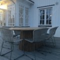 Kundebilde Edenryd ovalt spisebord 200 cm - Teak