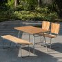 Mllan utegruppe i teak: 2 stoler med benk og spisebord 120x80 cm