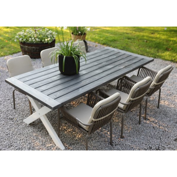 Oxford utendrs spisegruppe: grtt/hvitt bord 220 cm, inkludert 6 stk. Lincoln stablebare karmstoler gr/beige