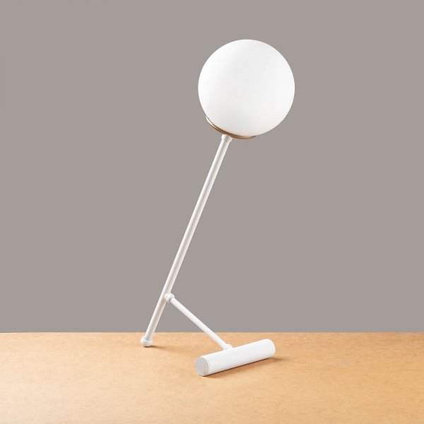 Golf bordlampe, opal - Hvit Golf bordlampe, opal - Hvit
