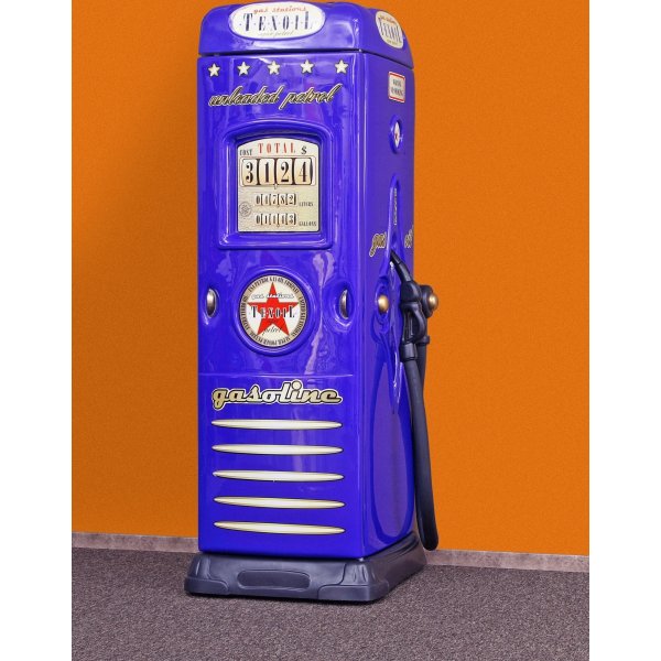 Skrivebord med garderobe innbygd bensinstasjon - Valgfri farge!