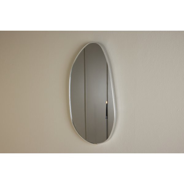 Borgholm speil 55 x 30 cm - Sølv Borgholm speil 55 x 30 cm - Sølv