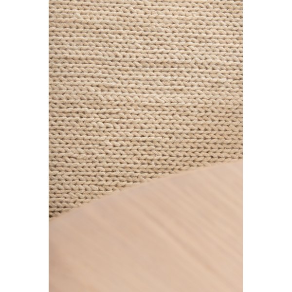 Hilding ullteppe - Kremhvit Hilding ullteppe - Kremhvit