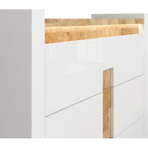 Alameda kommode 97 x 96,5 cm - Hvit/eik Alameda kommode 97 x 96,5 cm - Hvit/eik