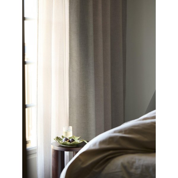 Edith gardin 2-pakning 2 x 140 x 280 cm - Hvit Edith gardin 2-pakning 2 x 140 x 280 cm - Hvit