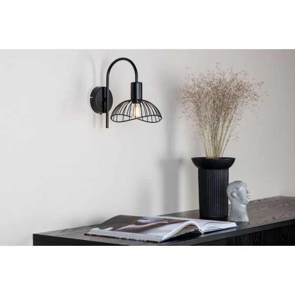 Netthult vegglampe - svart