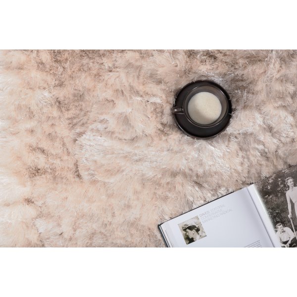 Ryeteppe Elena - Champagnefarget Polyester Ryeteppe Elena - Champagnefarget Polyester