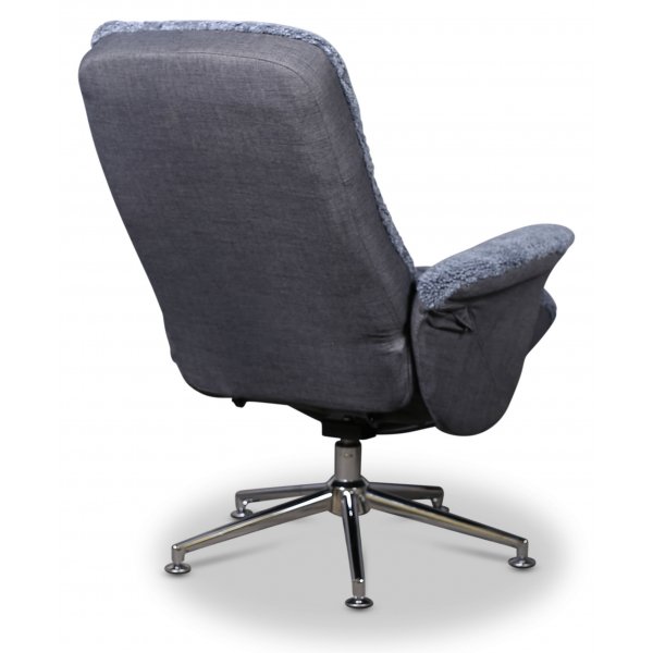 Times lenestol med fotskammel (Recliner) - Lysegrått saueskinn Times lenestol med fotskammel (Recliner) - Lysegrått saueskinn