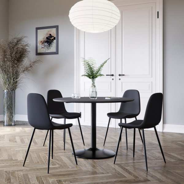 Sittegruppe, spisebord med 4 Carisma spisestoler - Svart + 3.00 x Mbelftter