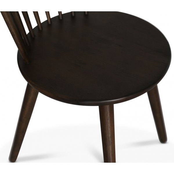 Omni spisegruppe, rundt spisebord Ø130 cm inkludert 4 stk. Castor pinnestoler - Røykfarget eik + 4.00 x Stolpute Omni spisegruppe, rundt spisebord Ø130 cm inkludert 4 stk. Castor pinnestoler - Røykfarget eik + 4.00 x Stolpute