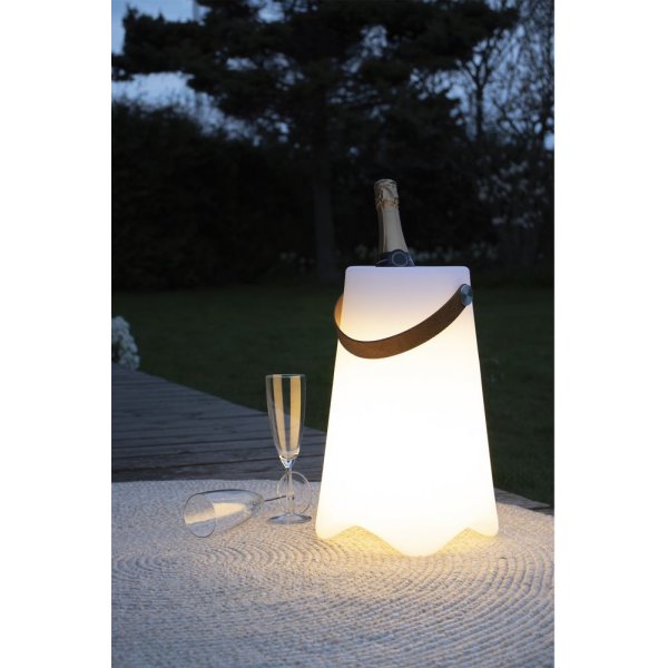 Bristol LED lampe - hvit / brun Bristol LED lampe - hvit / brun