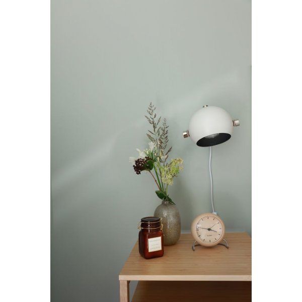 Vegglampe Bow - Hvit/brun/sølv Vegglampe Bow - Hvit/brun/sølv