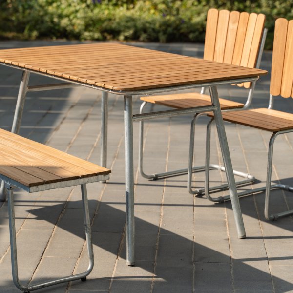 Hagebenk i teak 120 cm Hagebenk i teak 120 cm