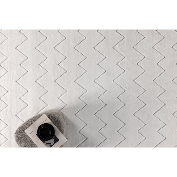 Fia teppe 290 x 200 cm - Hvit Fia teppe 290 x 200 cm - Hvit