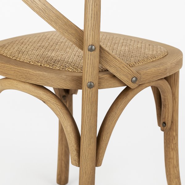 Gaston-stol i oljet heltre