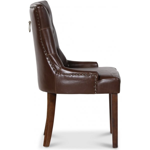 Lamier spisegruppe Bord med 4 stk. Tuva stoler i brun PU med rygghåndtak Lamier spisegruppe Bord med 4 stk. Tuva stoler i brun PU med rygghåndtak