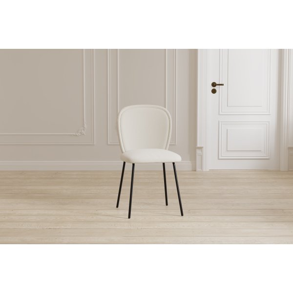 Spisestol Carl i kremfarget fl�yel