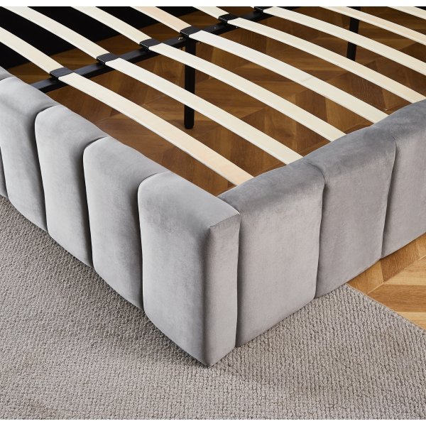 Sengeramme med LED-belysning 180x200 cm + Møbelføtter Sengeramme med LED-belysning 180x200 cm + Møbelføtter