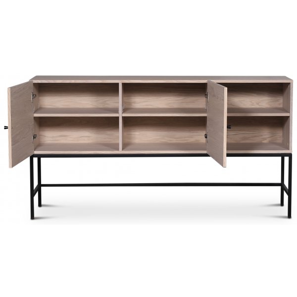 Stilo V.2 sideboard - Whitewash / Svart metall Stilo V.2 sideboard - Whitewash / Svart metall