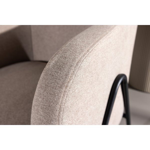 Rika lenestol - Beige/Sort Rika lenestol - Beige/Sort