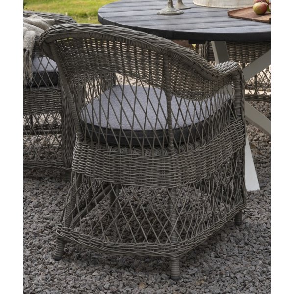 Utegruppe Marbella: Scottsdale rundt grå/hvitt spisebord Ø112 cm inkludert 4 Marbella lenestoler i grå syntetisk rotting Utegruppe Marbella: Scottsdale rundt grå/hvitt spisebord Ø112 cm inkludert 4 Marbella lenestoler i grå syntetisk rotting