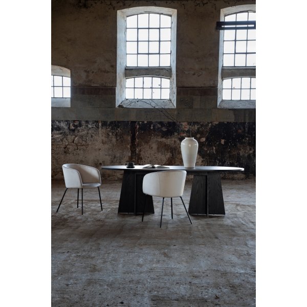 Bootcut spisebord 230 x 115 cm - Sort Bootcut spisebord 230 x 115 cm - Sort