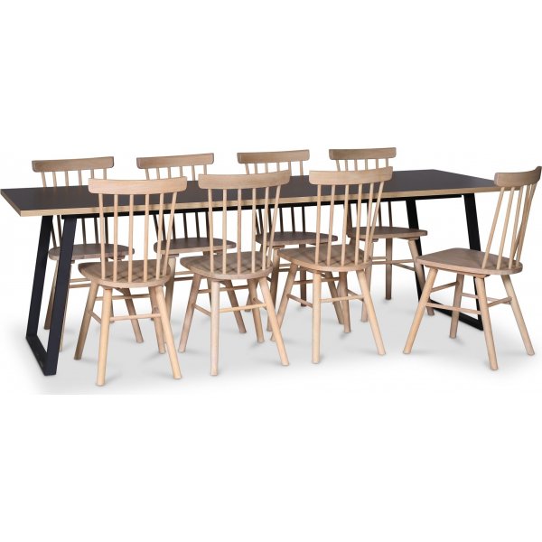 Edge 3.0 spisegruppe 240x90 cm inkludert 8 stk. hvitoljede Orust pinnestoler - svart hytrykkslaminat (HPL)