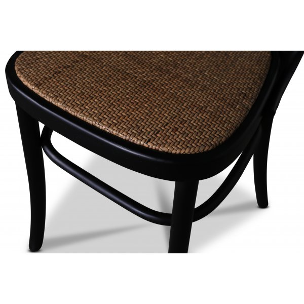 Mattila stol i bøyetre - Antikksvart/rotting + Stolpute Mattila stol i bøyetre - Antikksvart/rotting + Stolpute