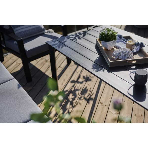 Clyde utespisegruppe - Svart + Tekstilrens for møbler Clyde utespisegruppe - Svart + Tekstilrens for møbler