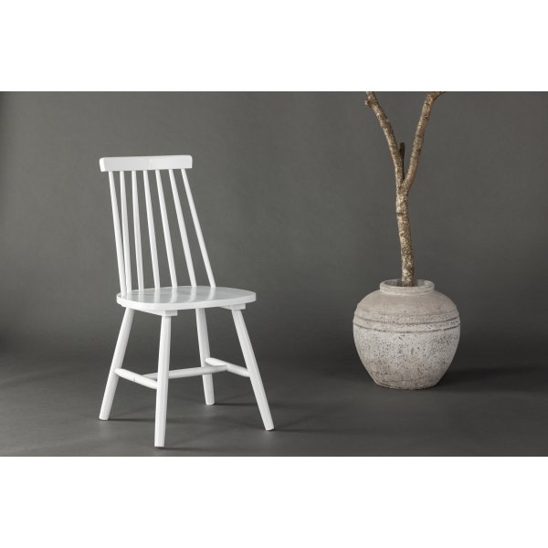 Lönneberga spisestuestol - Hvit Lönneberga spisestuestol - Hvit