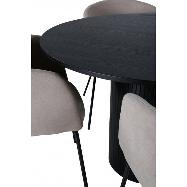 Bianca Spisesett rundt sort spisebord med 4 Berit beige stoler Bianca Spisesett rundt sort spisebord med 4 Berit beige stoler