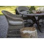 Utegruppe Marbella: Scottsdale rundt brunt spisebord 112 cm inkludert 4 Marbella lenestoler i naturfarget kunstrotting