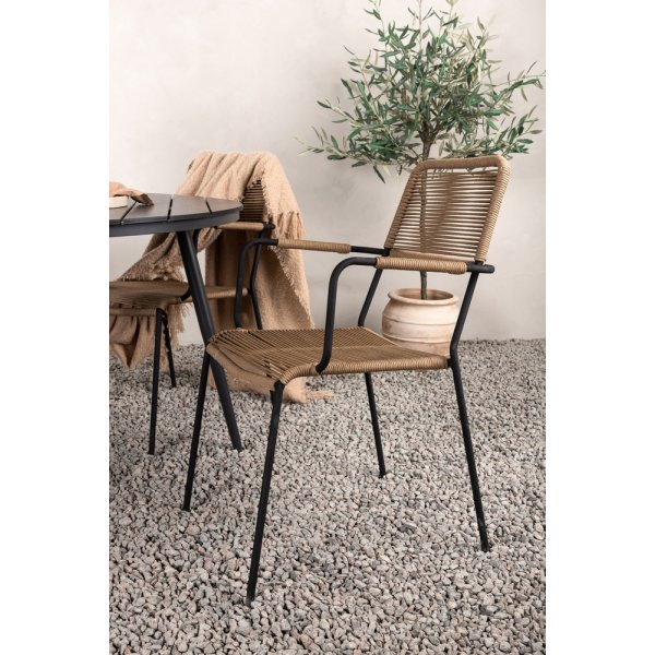 Pause uteservering med 4 Lindos rammestoler - Sort/Latte Pause uteservering med 4 Lindos rammestoler - Sort/Latte