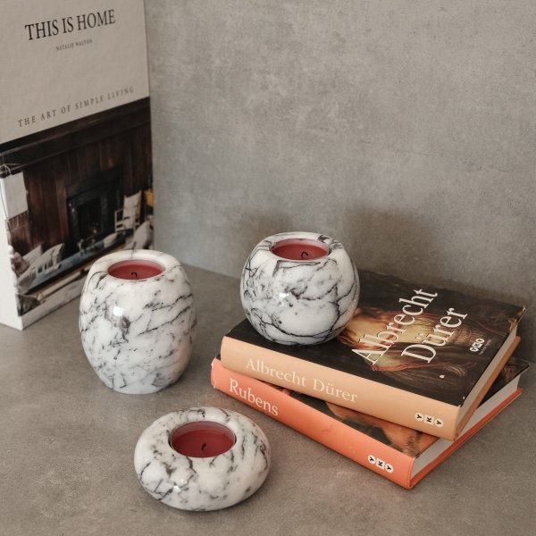 Lysholder i hvit marmor fra Sicilia - 3 stk Lysholder i hvit marmor fra Sicilia - 3 stk