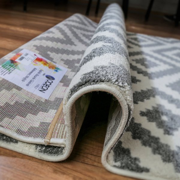 Kryssende teppe - Hvit/gr�