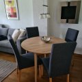 Kundebilde Odense rundt uttrekkbart spisebord i hvitoljet eik Ø110-150 cm: Fantastisk flott bord som står til...