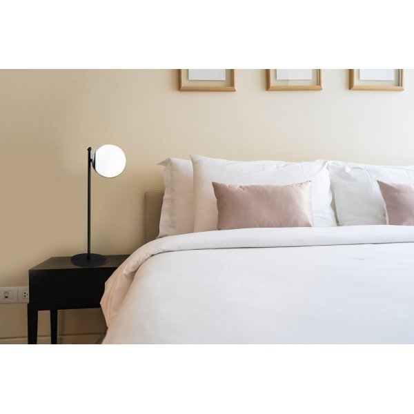 Fas bordlampe, opal - Svart Fas bordlampe, opal - Svart