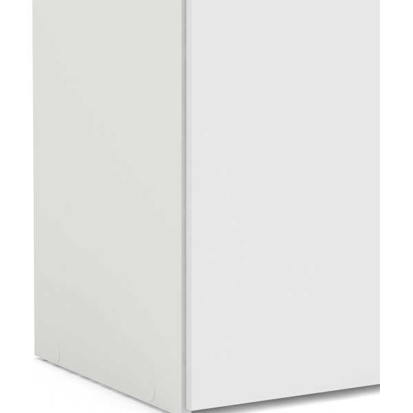 Garderobe hvit 40 cm bred og 175 cm høy Garderobe hvit 40 cm bred og 175 cm høy