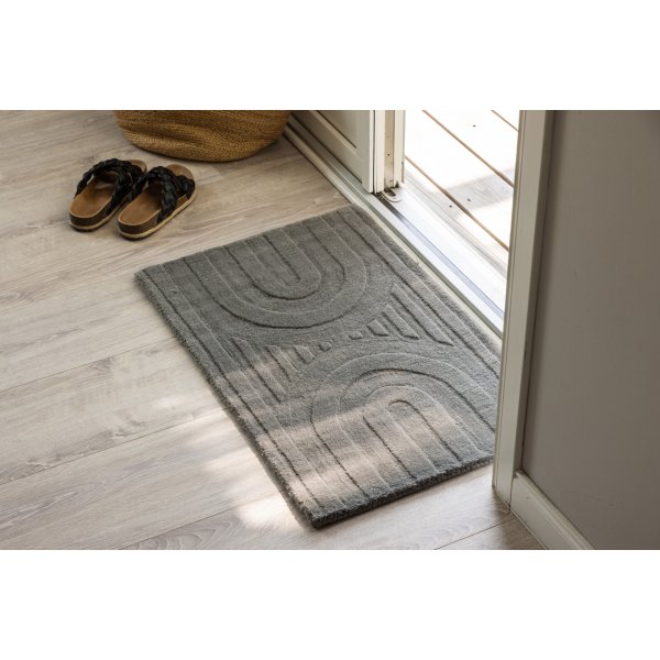 Nora matte firkantet 50 x 80 cm - Sølv Nora matte firkantet 50 x 80 cm - Sølv